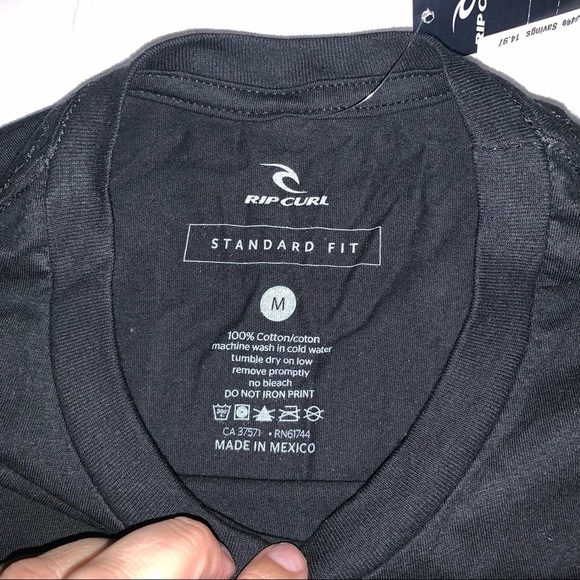 Rip Curl Black T-Shirt NWT - Picture 5 of 6